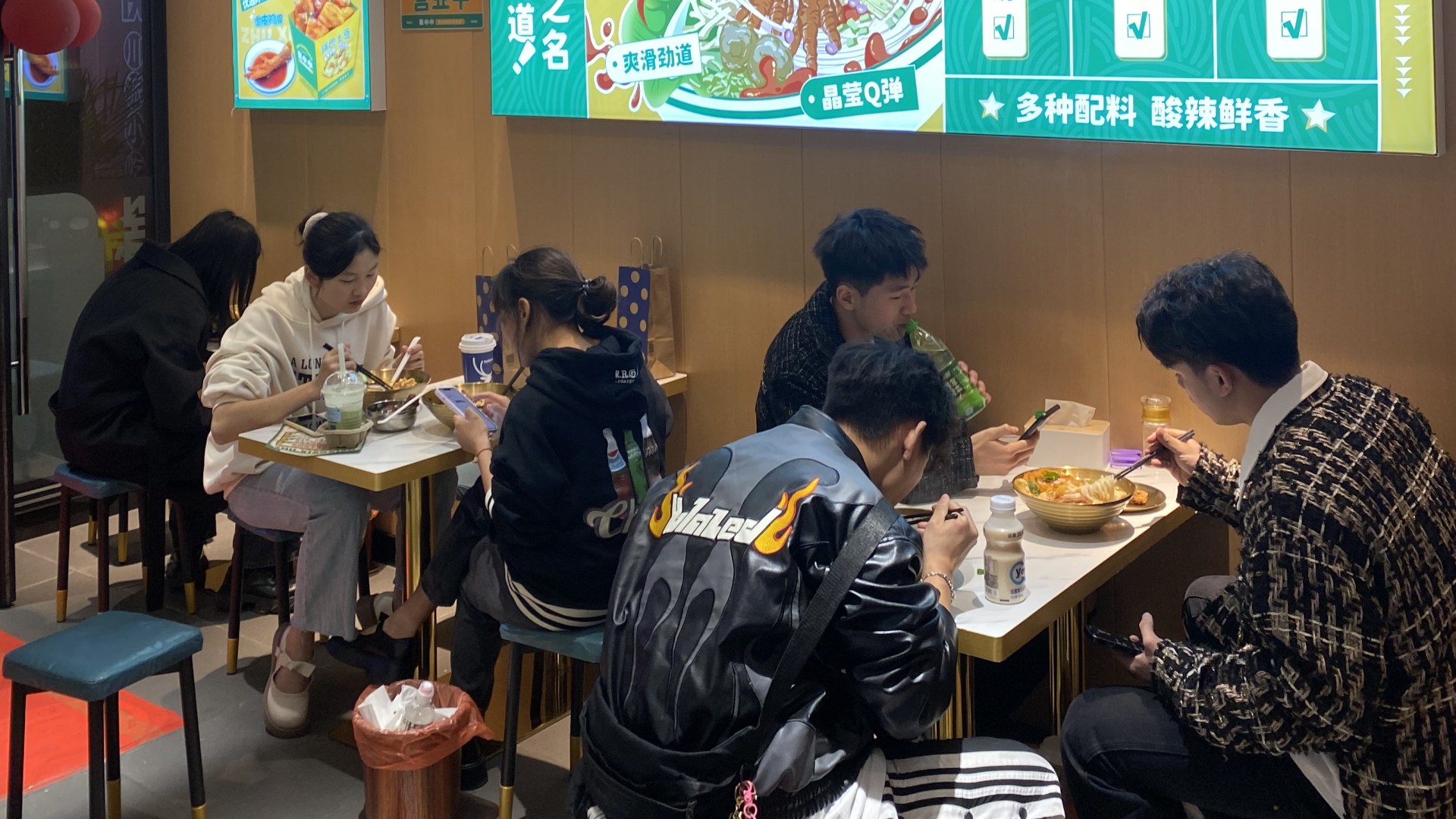 螺蛳粉加盟品牌众多，朱小小螺蛳粉靠什么竞争？