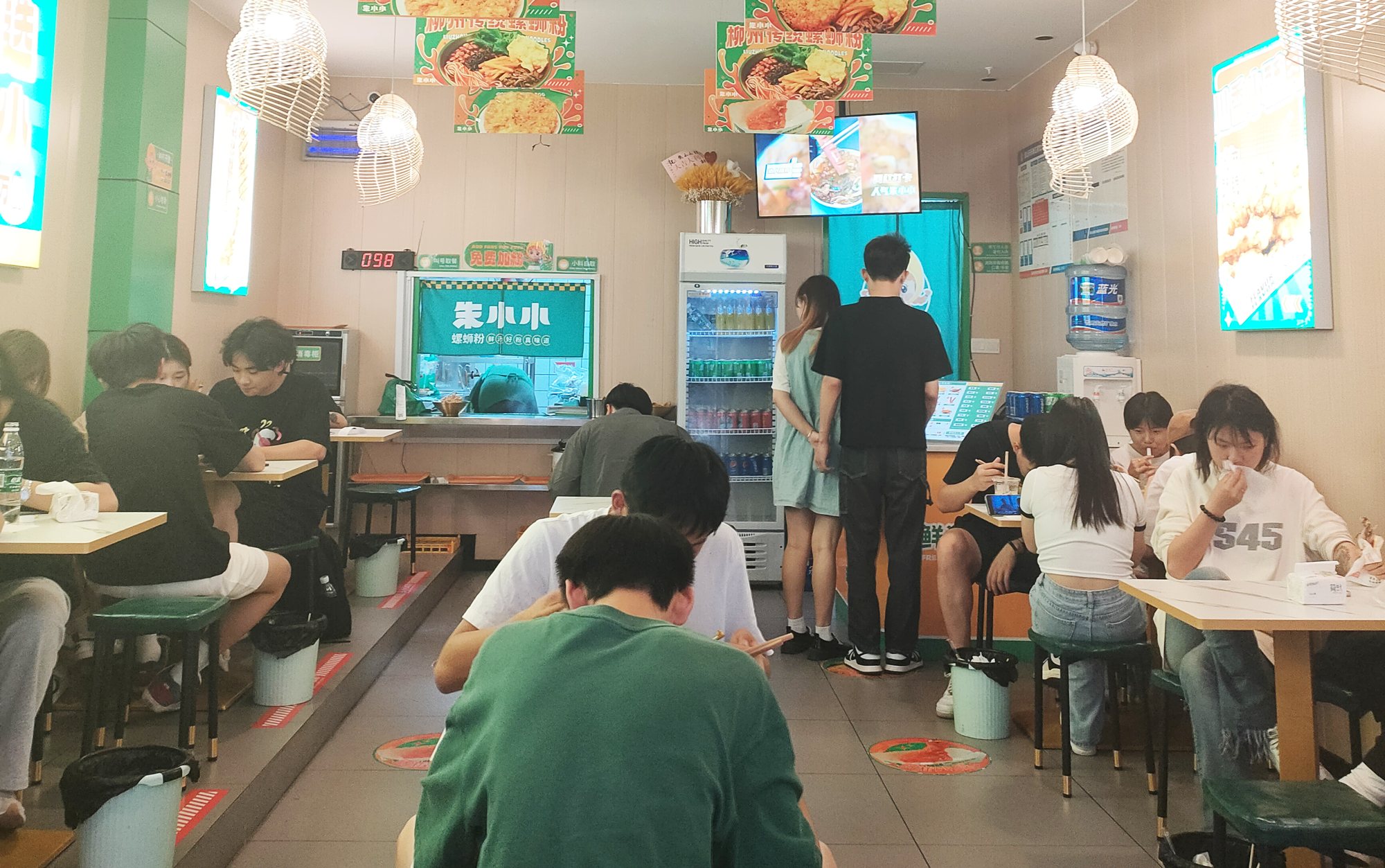 螺蛳粉加盟市场分析，如何选择合适自己的加盟品牌