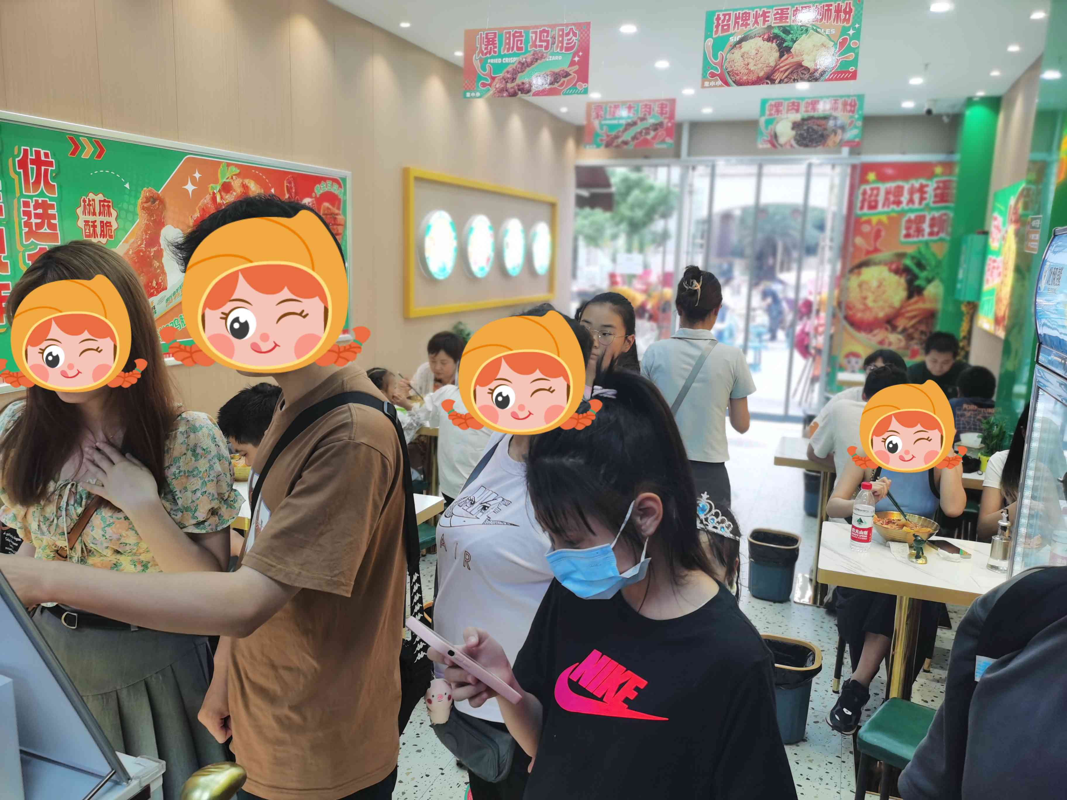 朱小小螺蛳粉加盟持续火热，为加盟商持续高效助力